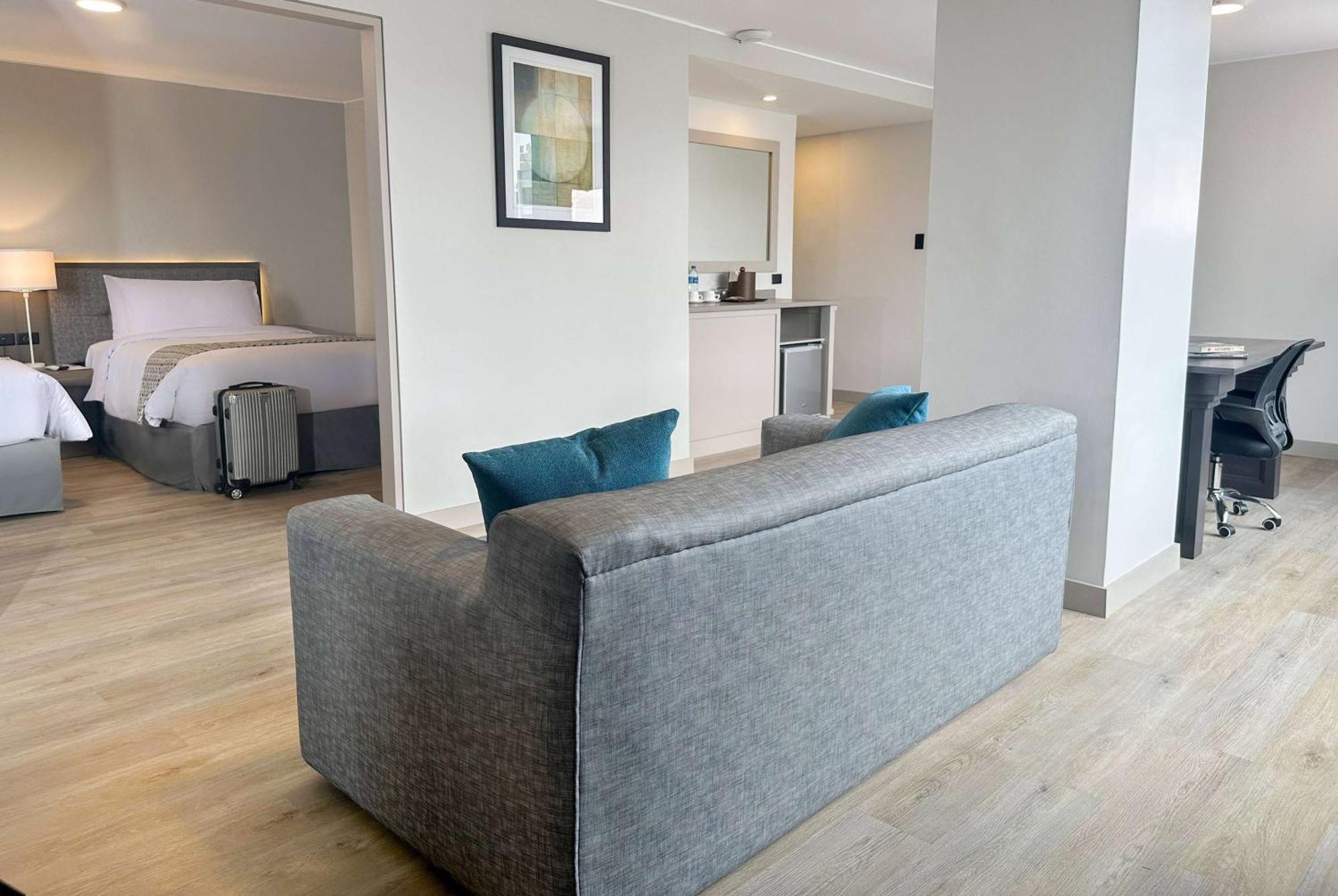 La Quinta By Wyndham Quito Hotel Kültér fotó